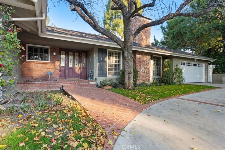 Property Photo:  5068 Shirley  CA 91356 