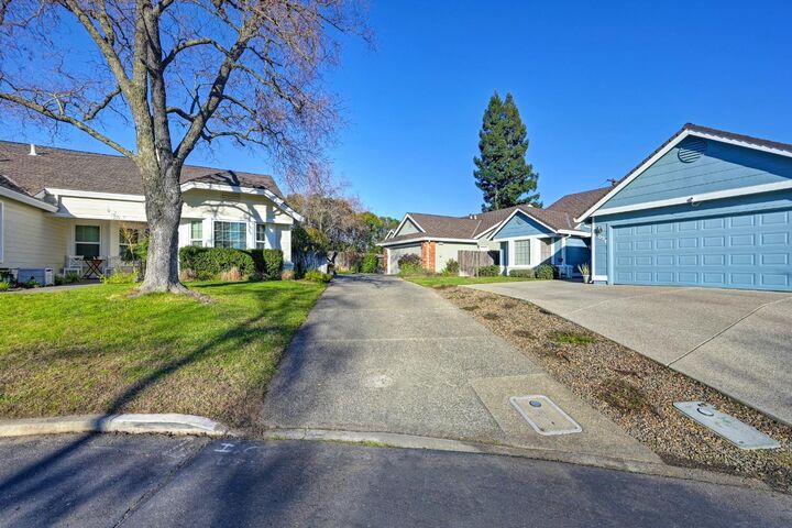 Property Photo:  4040 Alex Lane  CA 95608 