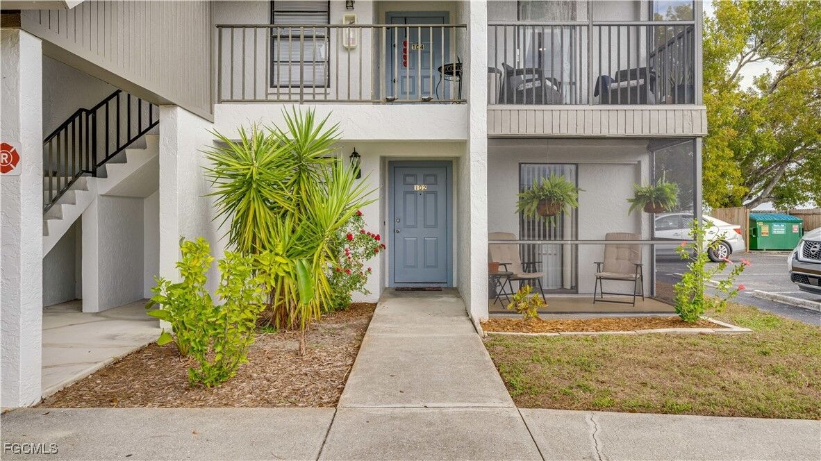 Property Photo:  309 Nicholas Parkway W 102  FL 33991 