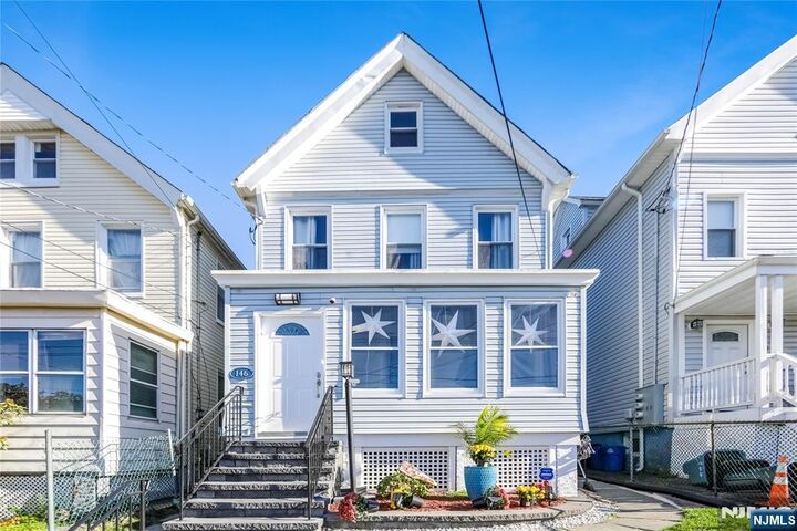 Property Photo:  146 Spring Street  NJ 07050 