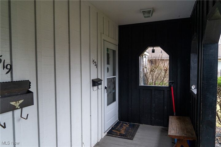 Property Photo:  1519 Shaffer Drive  OH 44053 