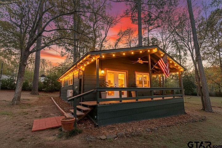 Property Photo:  212 Canyon Drive  TX 75771 