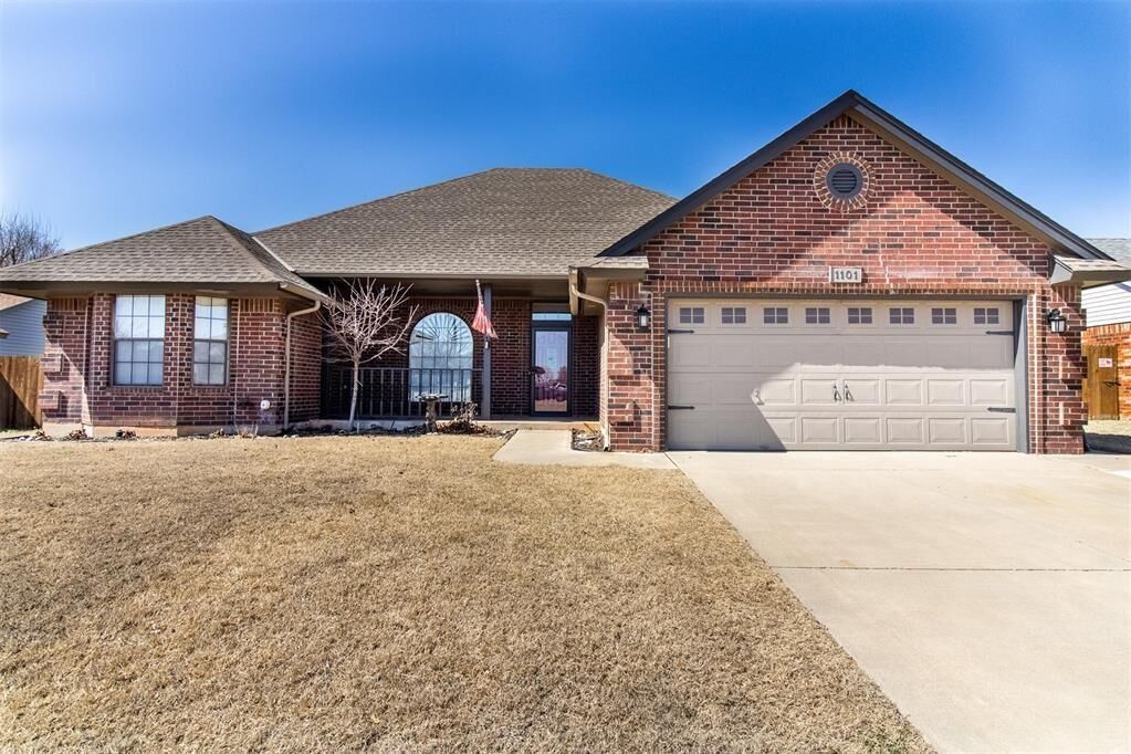 Property Photo: 1101 Bronze Medal Road OK 73160