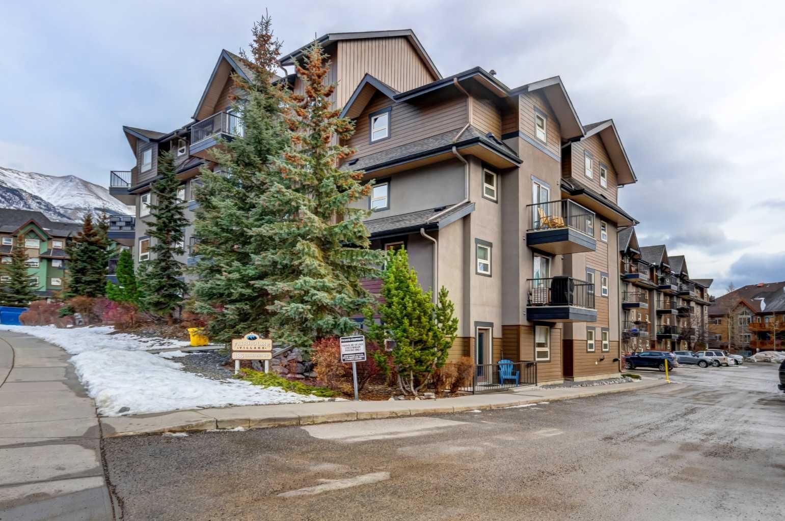 Property Photo:  186 Kananaskis Way 213  AB T1W 0A2 