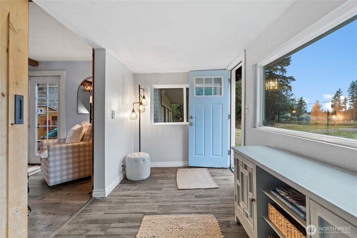 Property Photo:  1911  Sidney Avenue  WA 98366 