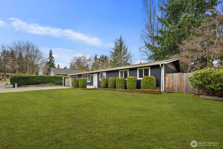 Property Photo: 4002 N Winnifred Street WA 98407