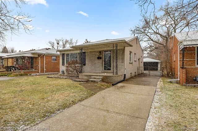 Property Photo:  24084 Currier Street  MI 48125 
