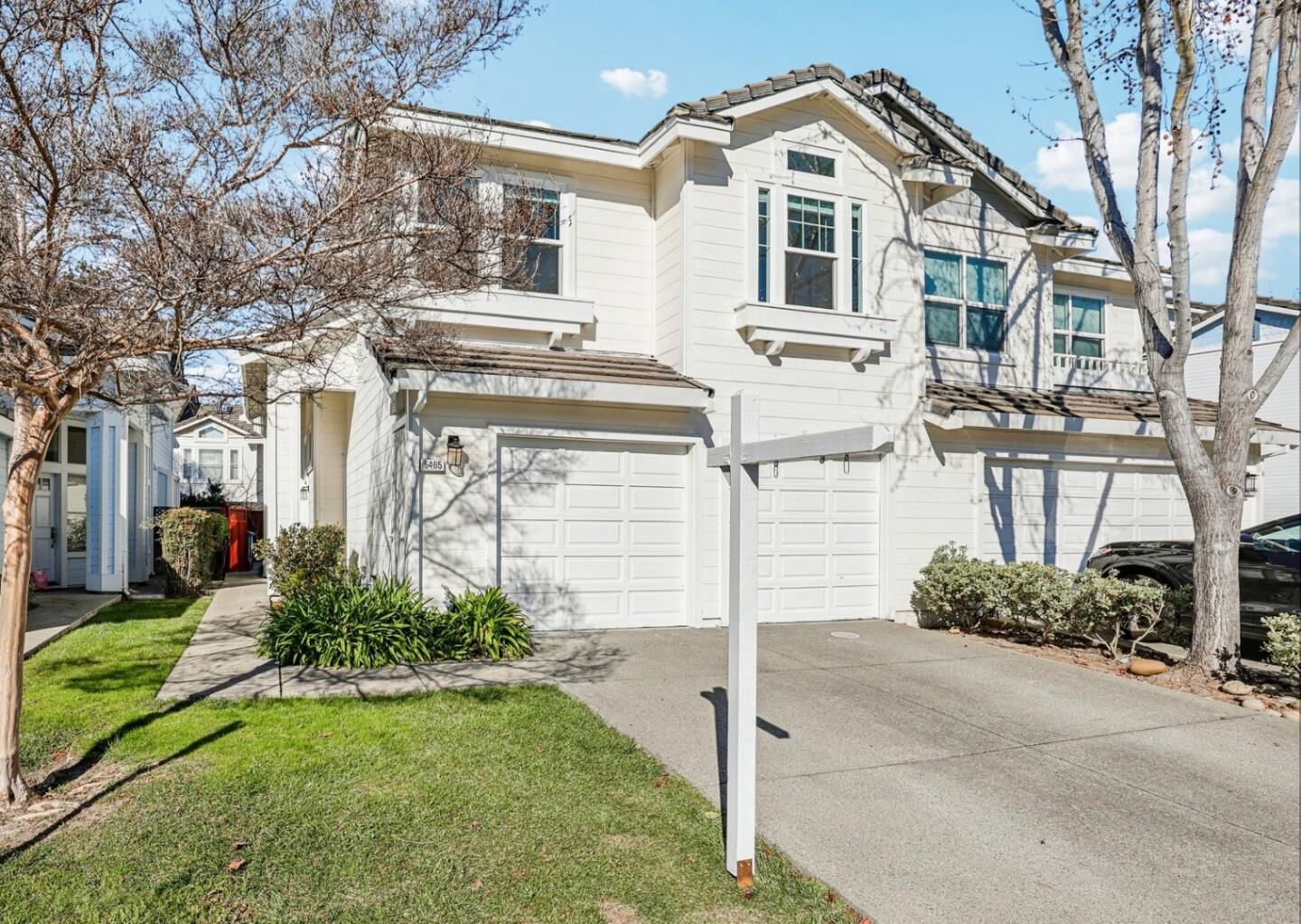 Property Photo:  5405 Quebec Common  CA 94555 