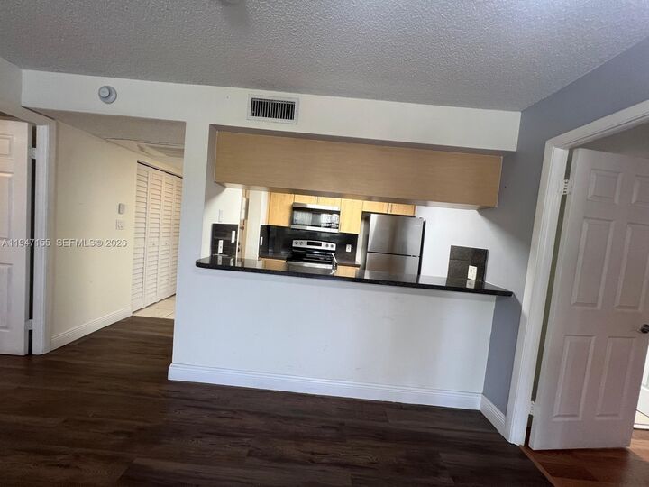 Property Photo:  8100 Geneva Ct 147  FL 33166 