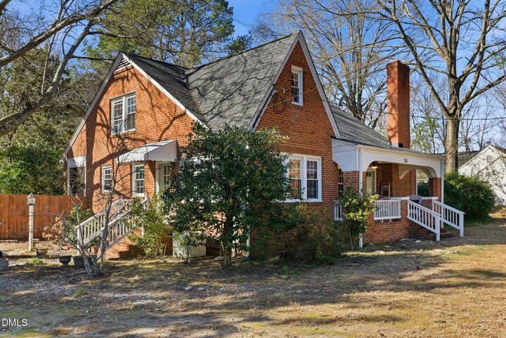 Property Photo:  316 Angier Road  NC 27526 