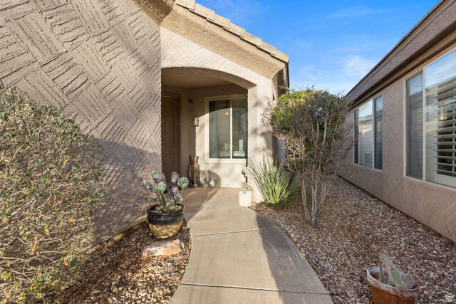 Property Photo:  2182 N Canyon Greens Dr  UT 84780 