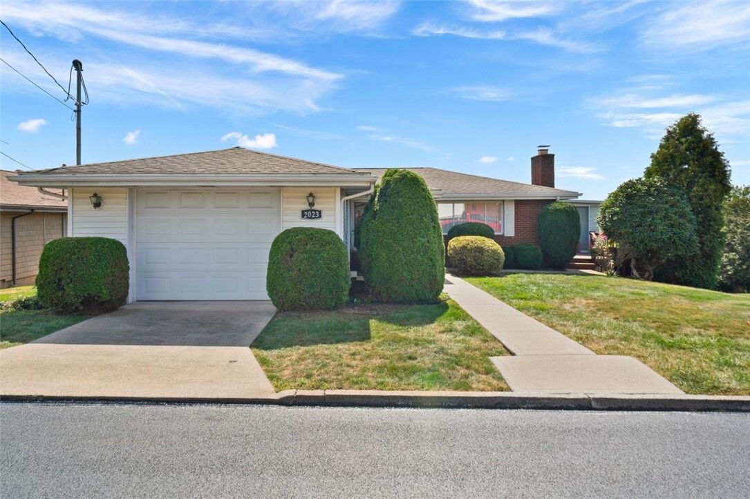 Property Photo:  2023 Sylvan Ave  PA 15650 