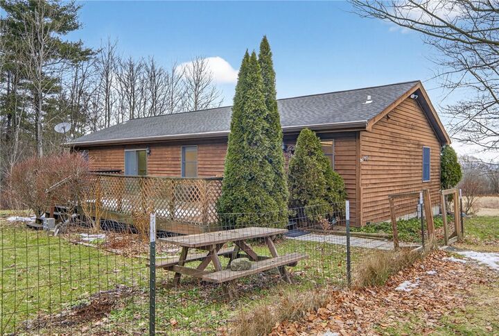 Property Photo:  86 E Enfield Center Road  NY 14850 