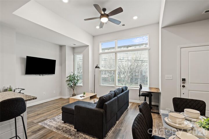 Property Photo:  2037 Statesville Avenue  NC 28206 