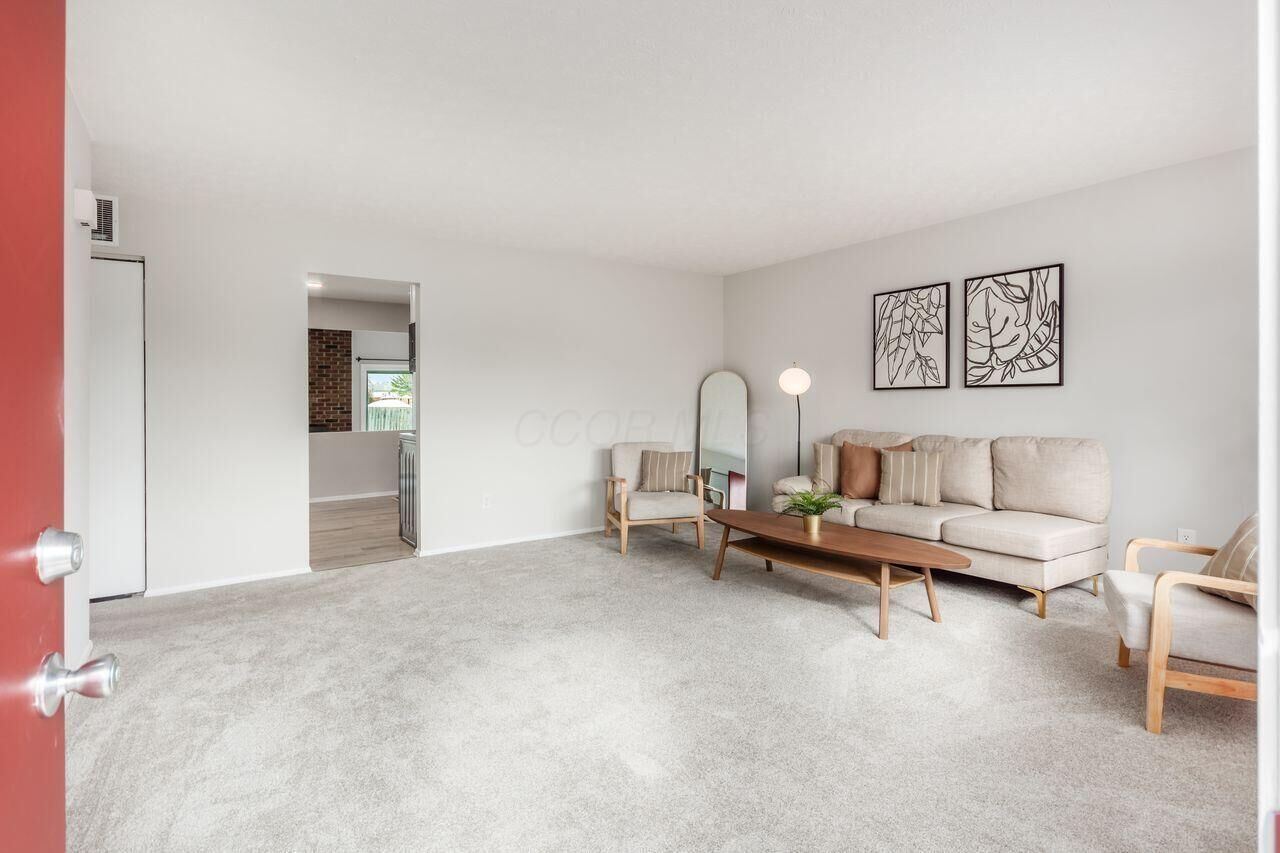 Property Photo:  5540 Nike Drive  OH 43026 