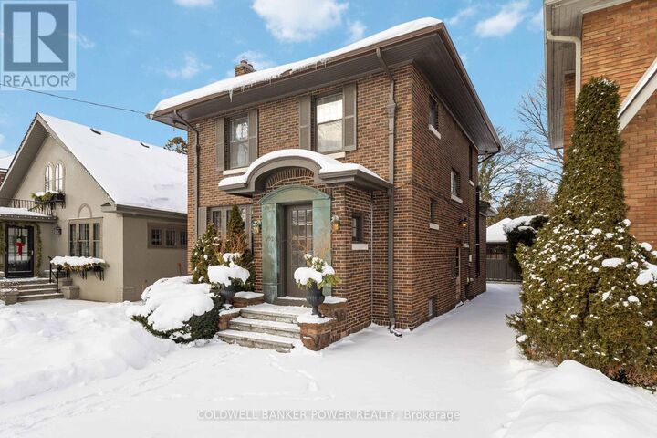 Photo de la propriété: 402 Victoria Street ON N5Y 4A9