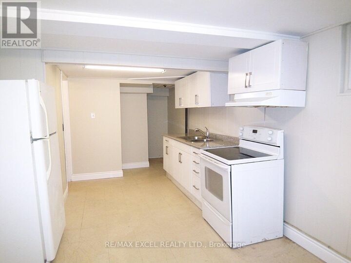 Photo de la propriété: 1284 Pharmacy Avenue Basement ON M1R 2J2