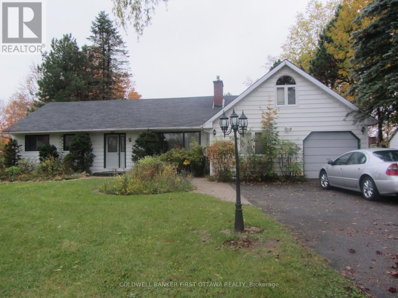 Property Photo:  2326 Scrivens Drive  ON K0A 2P0 