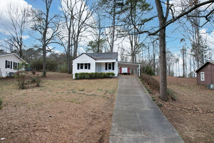 Property Photo:  817 Minnis Road NE  TN 37323 
