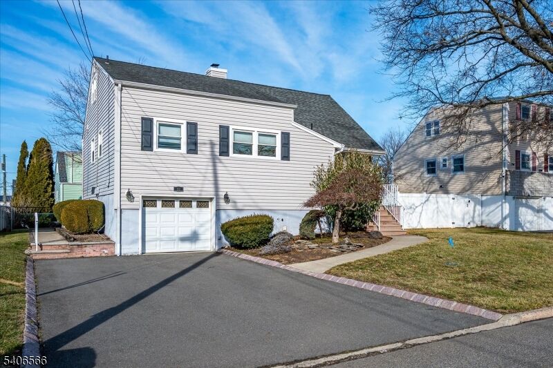 Property Photo:  31 Marie Rd  NJ 08863 
