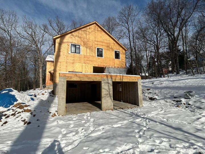 Property Photo:  142 Diamond Hill Rd  NJ 07922 