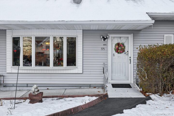 Property Photo:  375 Laurel Road  NY 10965 