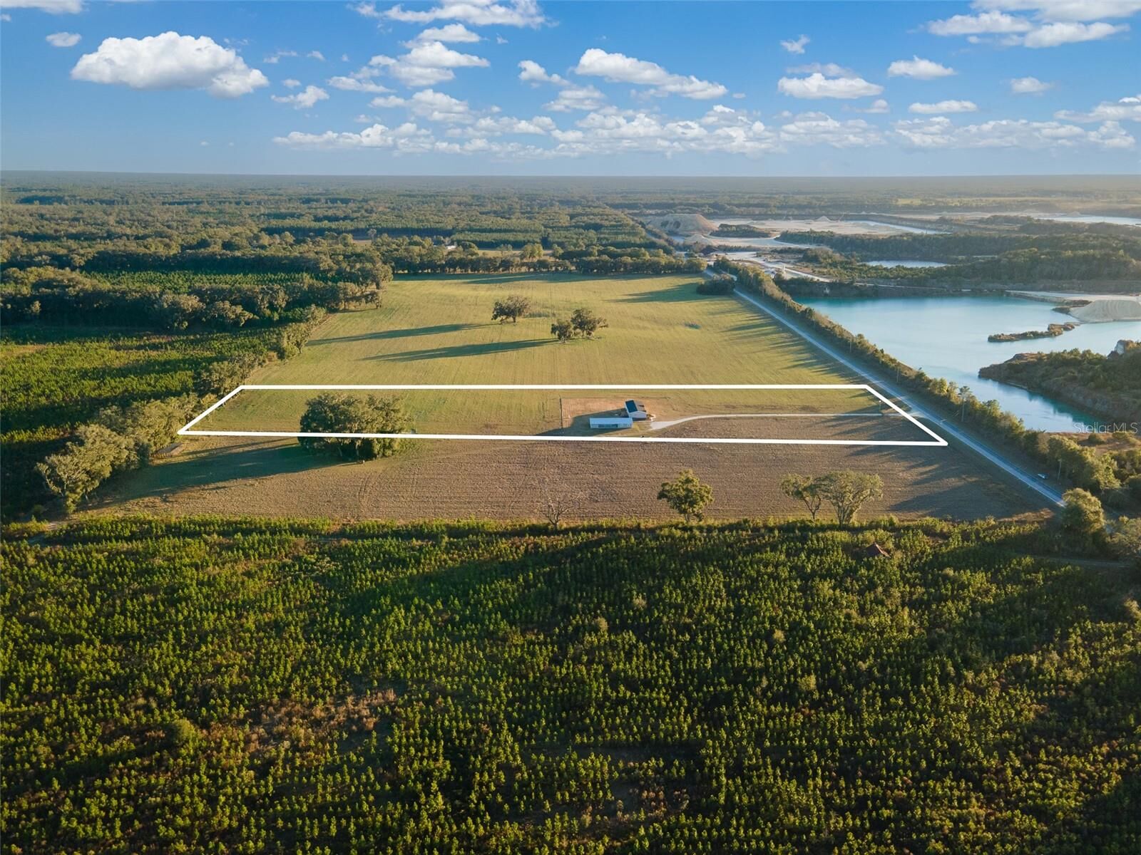 Property Photo:  3789 NW 202nd Street  FL 32669 