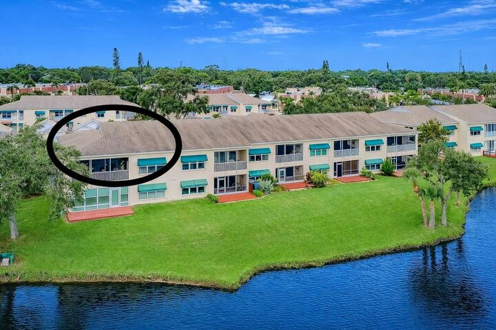 Property Photo: 6363 99th Way N 12I FL 33708