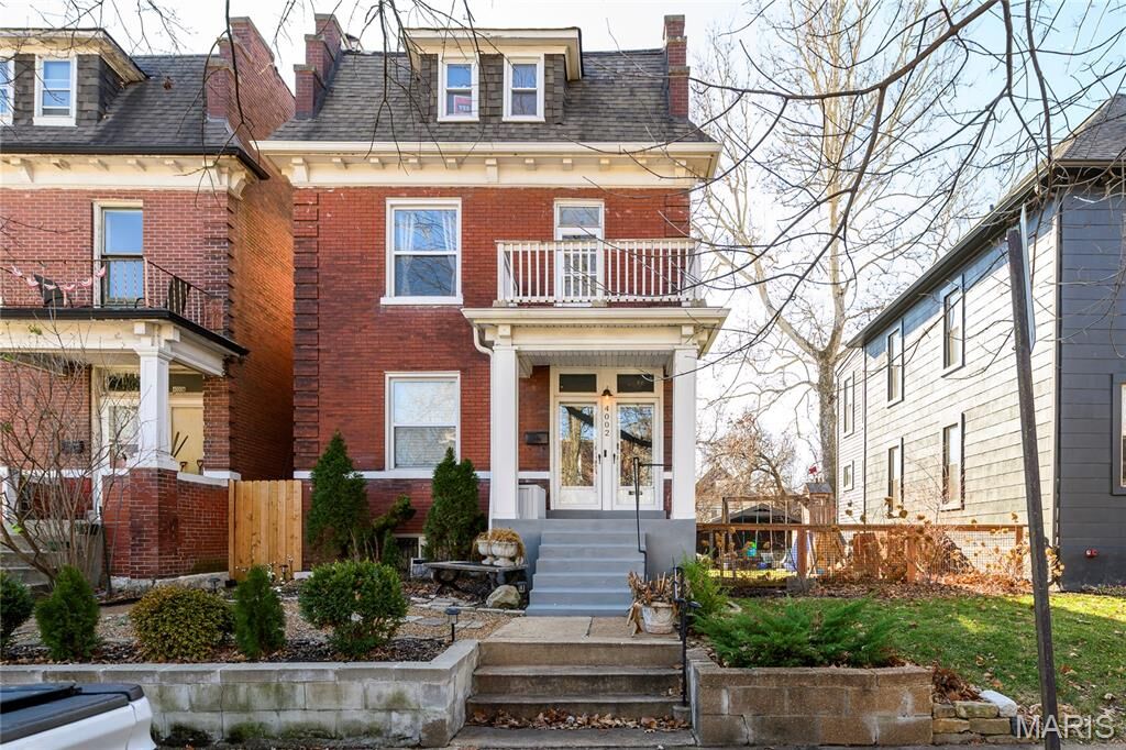 Property Photo: 4002 Juniata Street MO 63116