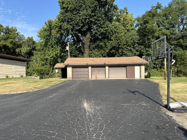 Property Photo:  4730 Scottsdale Road  MI 49085 
