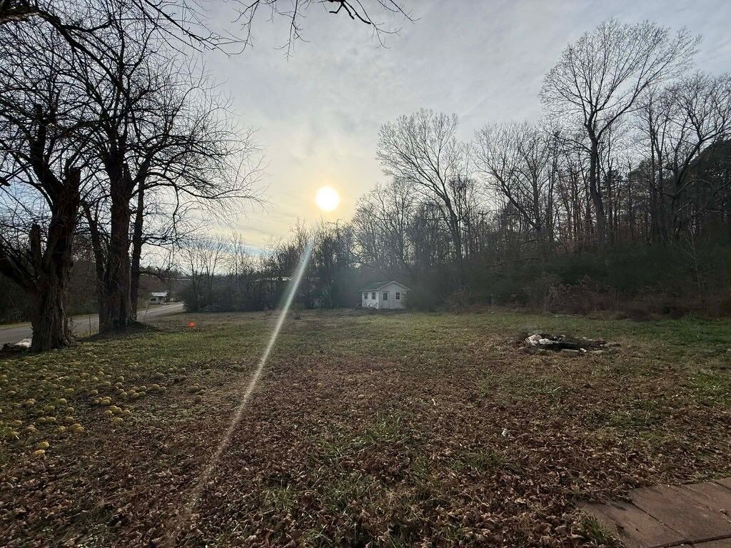 Property Photo: 531 Big Rock Rd TN 37023