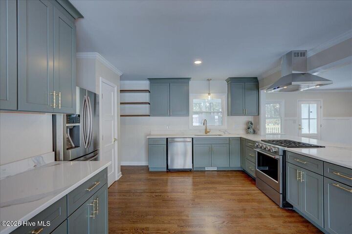 Property Photo:  305 Country Club Drive  NC 28562 