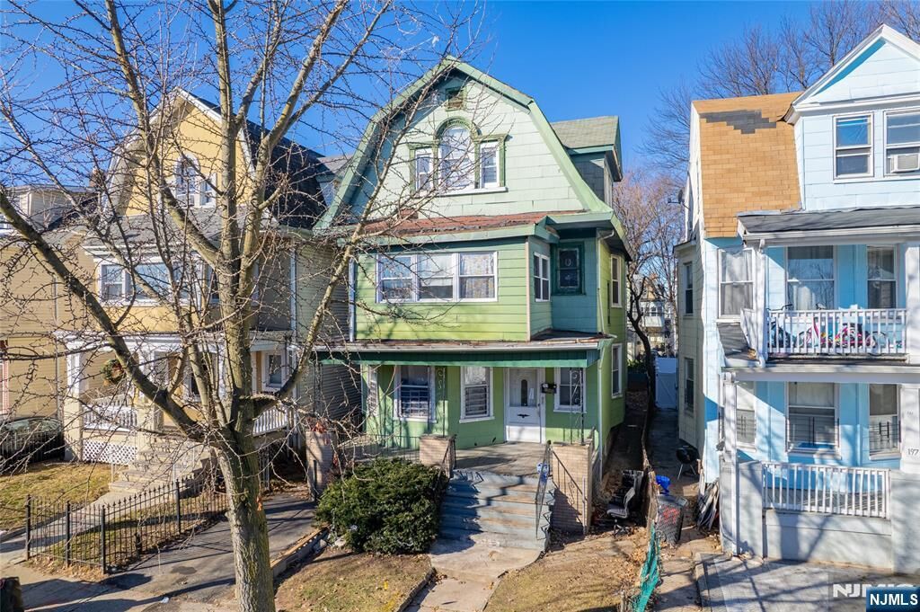 Property Photo:  199 Hollywood Avenue  NJ 07018 