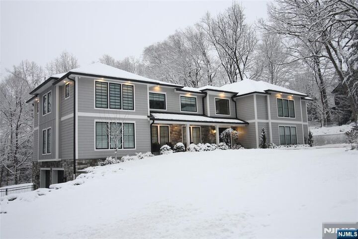 Property Photo: 315 Freemans Lane NJ 07417