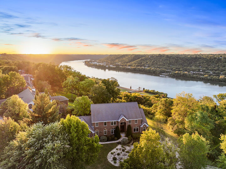 Property Photo: 2096 Angela Court KY 41017