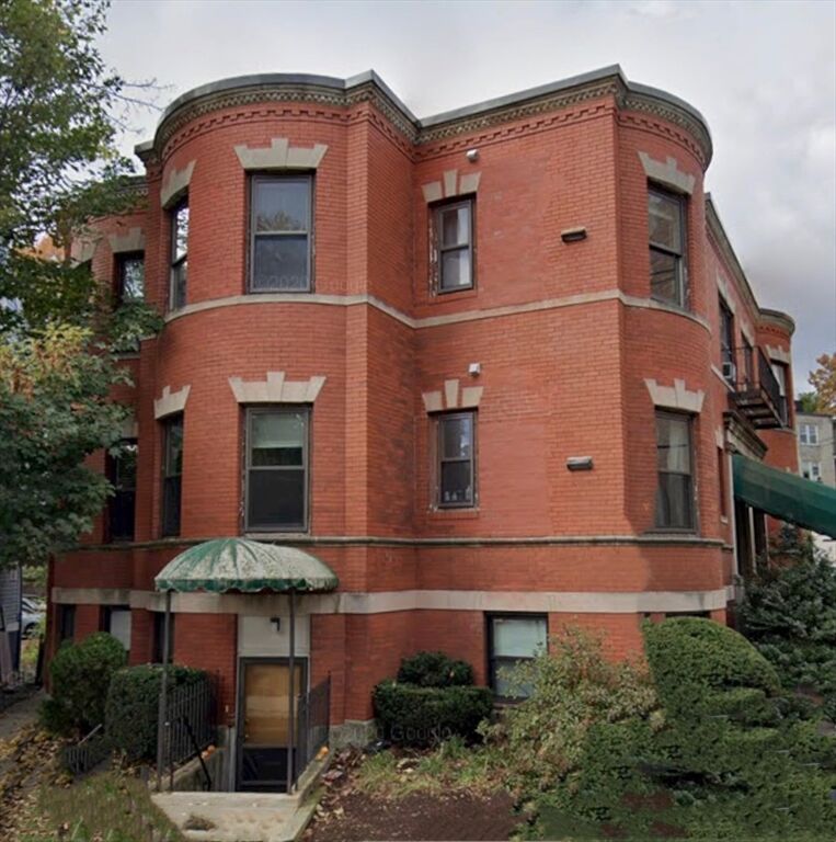 Property Photo:  2 Colliston Road 2B  MA 02135 