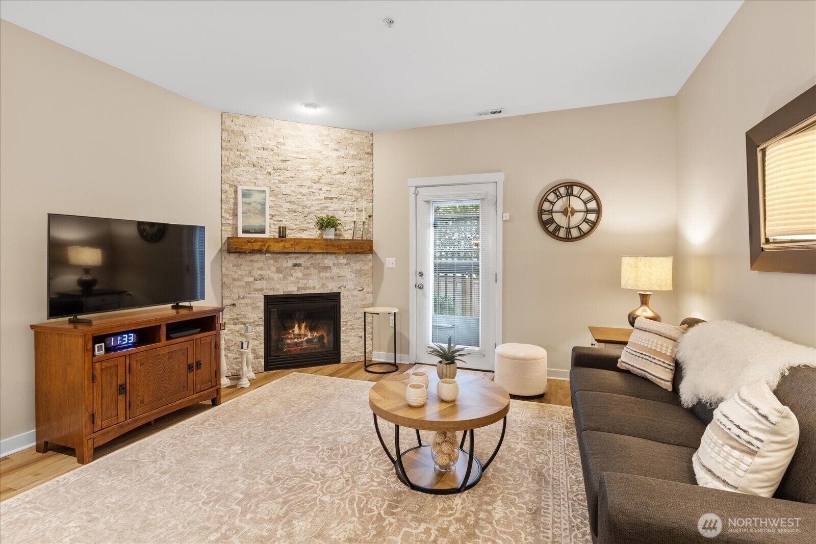 Property Photo:  4118  148th Street SW E1  WA 98087 