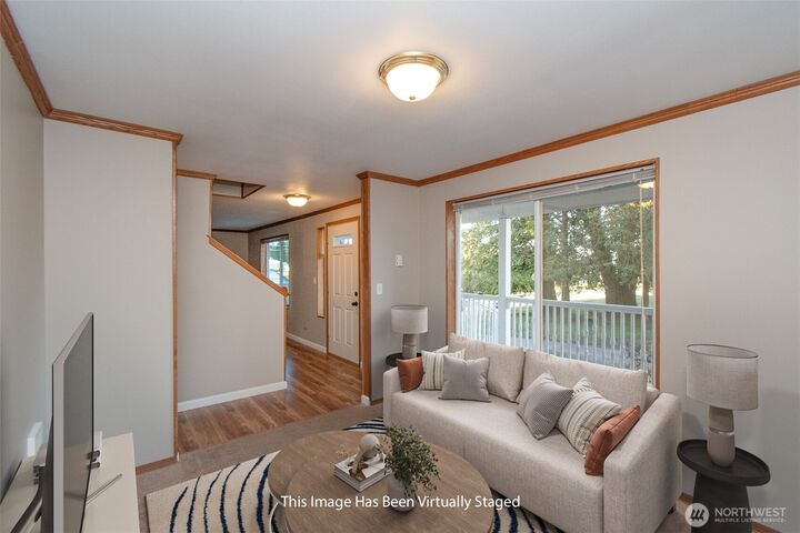 Property Photo:  1515 S Pine Street  WA 98362 