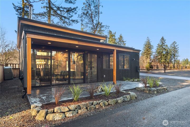 Property Photo:  2475  15th Street  WA 98368 
