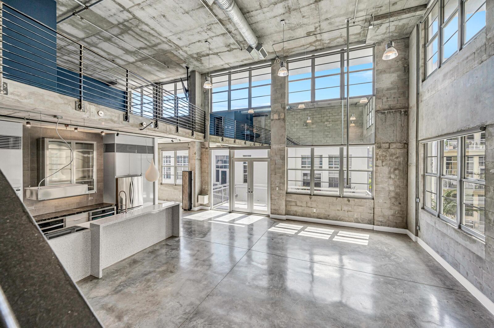 Property Photo:  445 N Andrews Avenue 403  FL 33301 