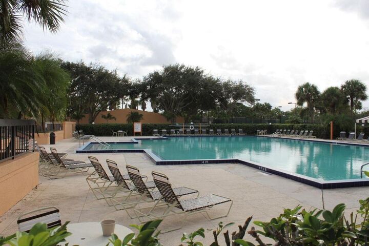 Property Photo:  7510 75th Way  FL 33407 