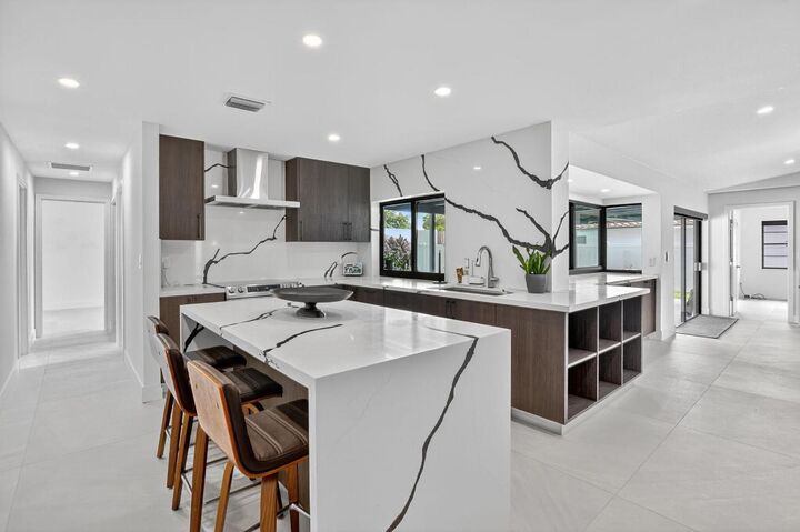 Property Photo:  20833 Sonrisa Way  FL 33433 