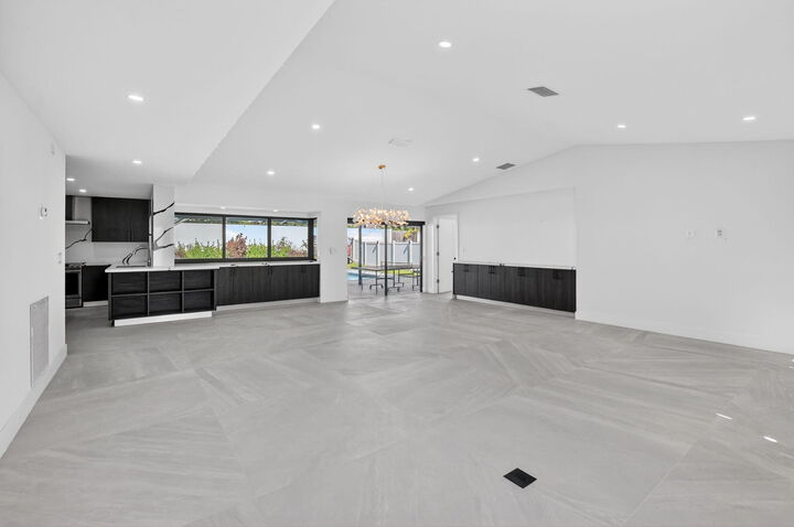 Property Photo: 20833 Sonrisa Way FL 33433