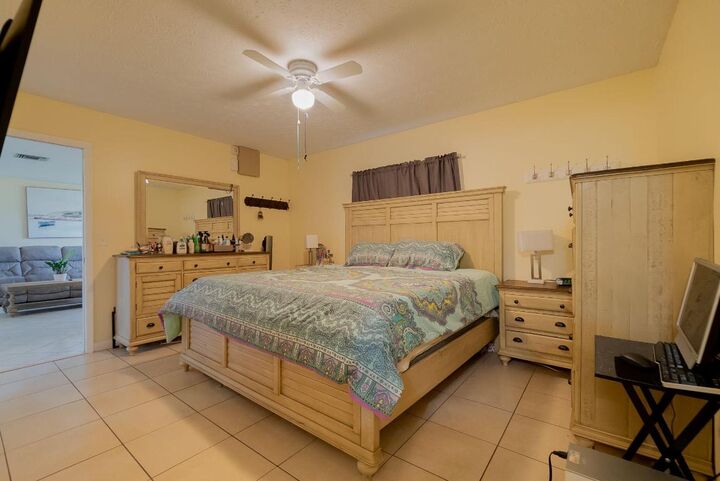 Property Photo: 750 SE Academy Lane FL 34984