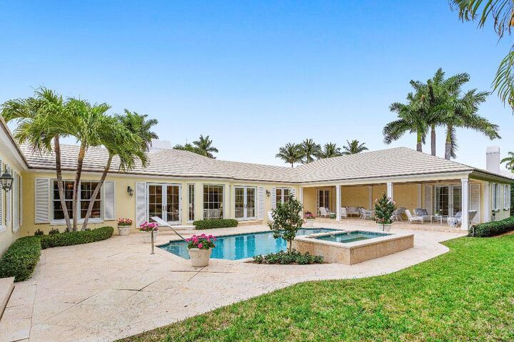 Property Photo:  450 Banyan Road  FL 33483 