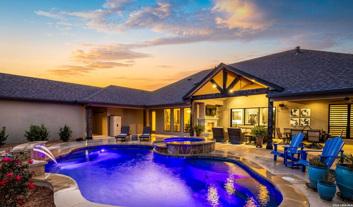 Property Photo:  1540 Connettere  TX 78132 