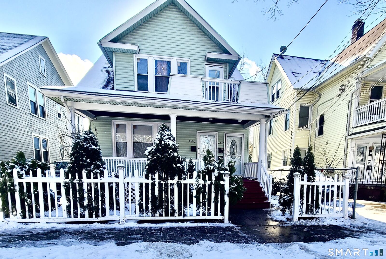 Property Photo:  280 Bassett Street  CT 06511 