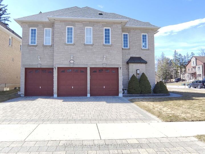 67 Chantilly Crescent — photo 1