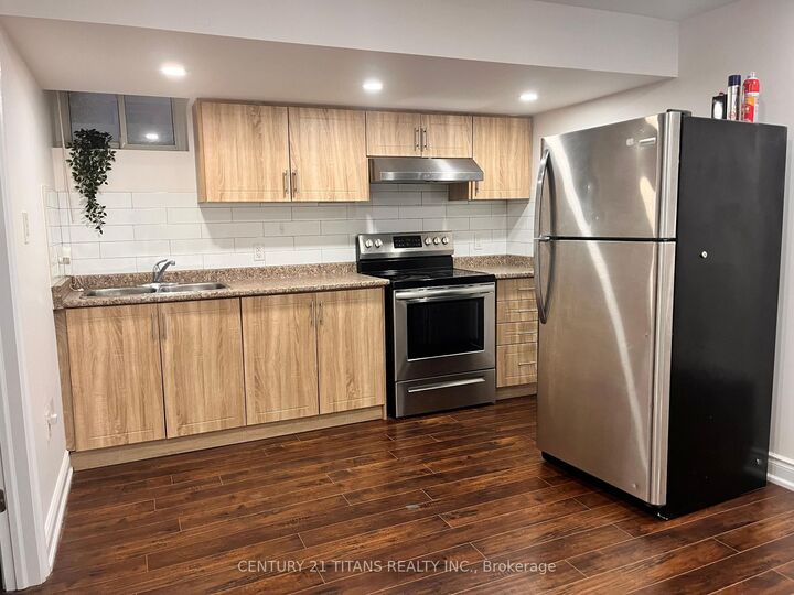 Photo de la propriété: 5151 Nestling Grove Basement ON L5M 0L3