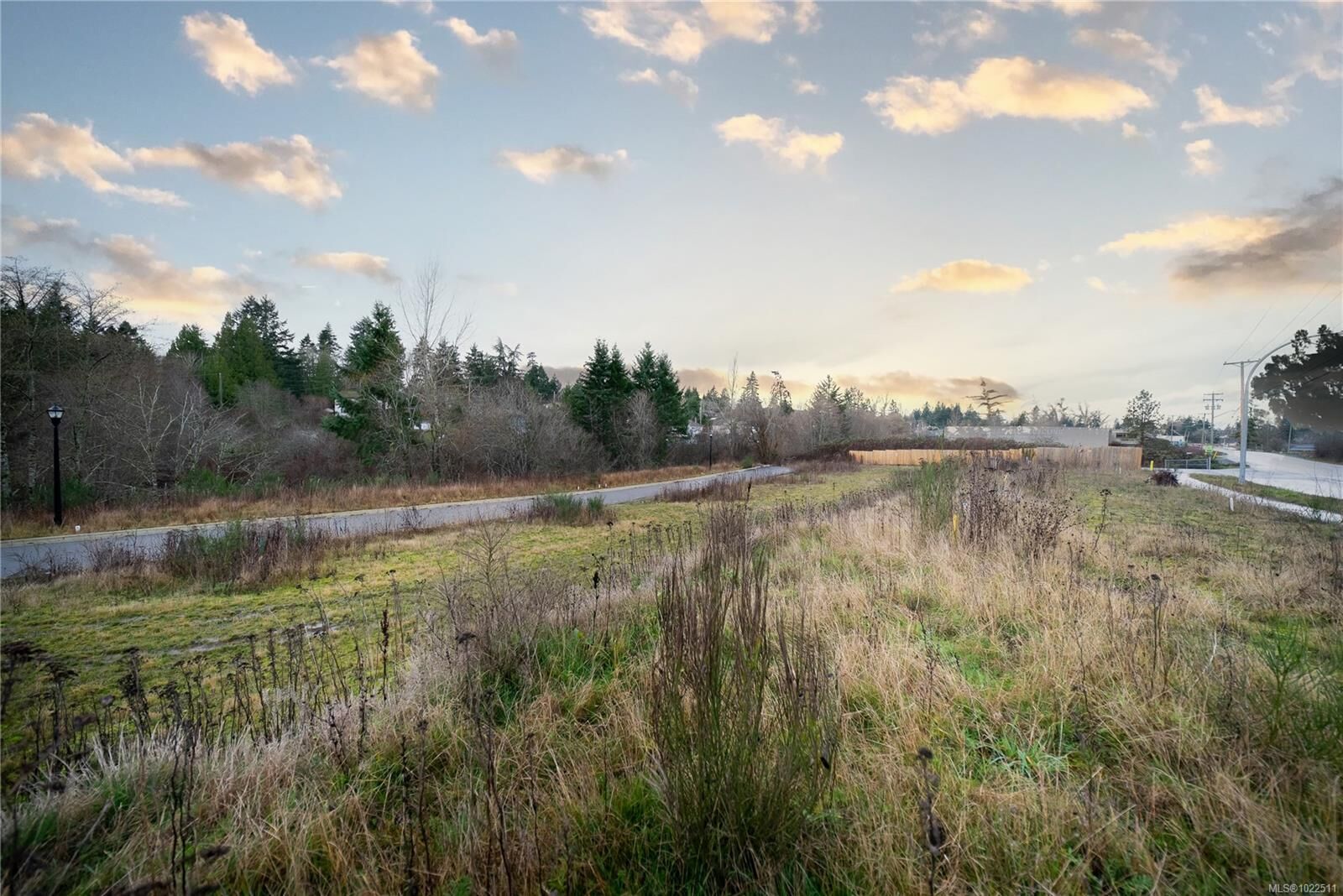 Property Photo: 859 Old Victoria Rd BC V9R 5Z9
